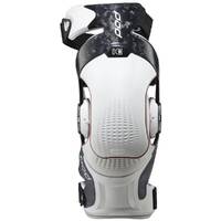 POD K8 3.0 CARBON / WHITE RIGHT KNEE BRACE